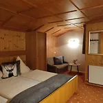 Alpenbluehn Appartement *