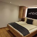 Alpenbluehn Appartement Tschagguns