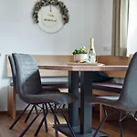 Alpenbluehn * Tschagguns