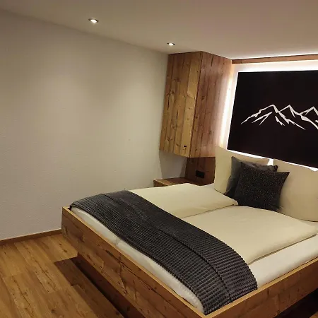 Alpenbluehn Tschagguns Apartment Schruns