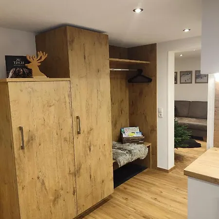 Alpenbluehn Appartement *
